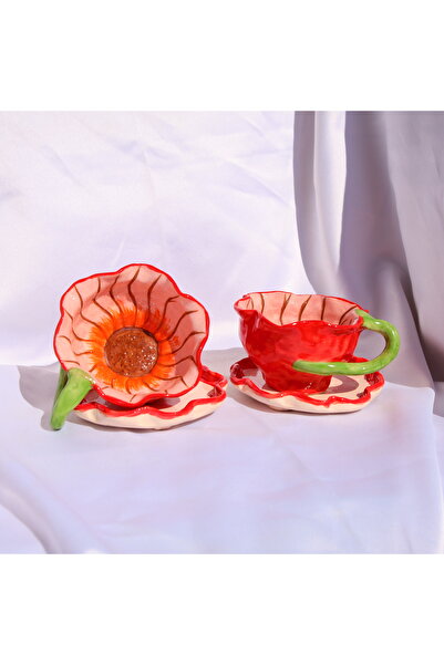 Lily & Loly Ceramics طقم فناجين قهوة تركية من السيراميك بتصميم زهور حمراء من Rose "Red Surprise Flower" - قطعتان و4 قطع