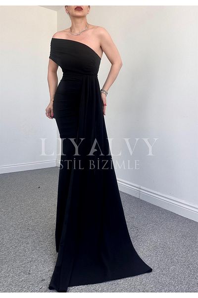LİYALVY Fish Model Black Paris Evening Dress - Crepe Fabric, Sleeve Detail and Tail