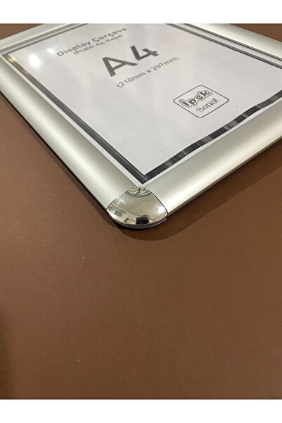 İpek Sanatsal A4 Alüminyum Pratik Aç Kapa Rondo Köşeli Display Çerçeve