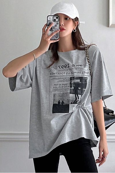 MODAGEN 1997 Τυπωμένο γκρι μπλουζάκι Oversize Unisex - Crew Neck