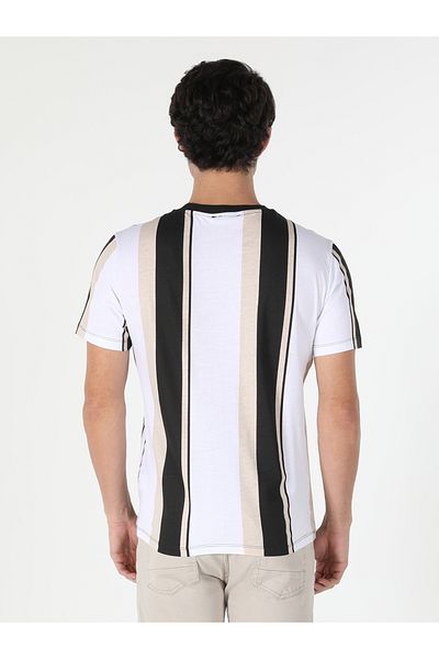 Colin's Tricou cu mânecă scurtă pentru bărbați, cu dungi albe, cu decolteu, cu croiala normală Cl 1057499