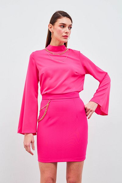 Sateen Mini Skirt with Chain Accessories - Fuchsia