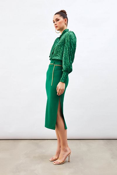 Sateen Pencil Skirt with Chain Belt Emerald