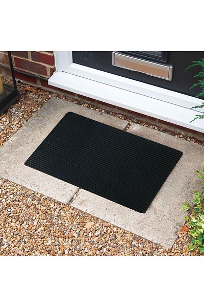 Myfloor Deep Striped Dust, Mud Cleaner and Moisturizing Rubber Door Mat