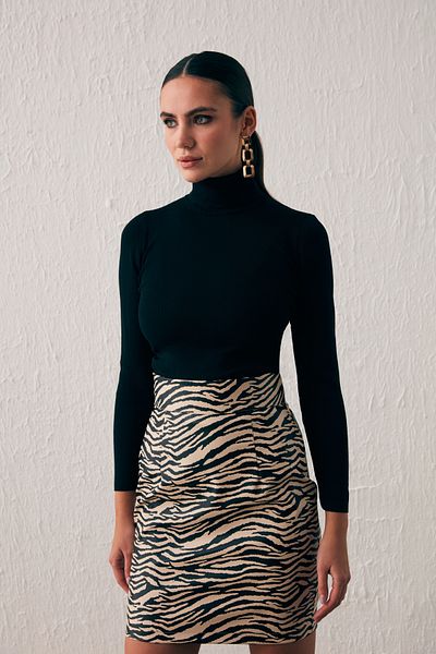 Sateen Minifustă din piele cu model - bej