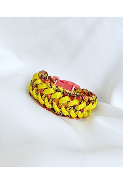 •Paracord bileklik 5'i 1 arada hayatta kalmanız için çok amaçlı bileklik