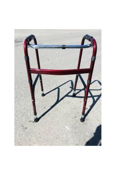 Metal Walker Yetişkin Hasta Yürüteçi Volkır
