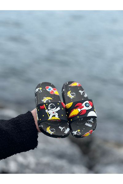 Bold Boutique Papuci pentru copii cu detalii astronaut - talpă anti-alunecare, pentru baie de plajă și piscină de mare
