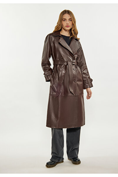 DreiMaster Vintage Mantel