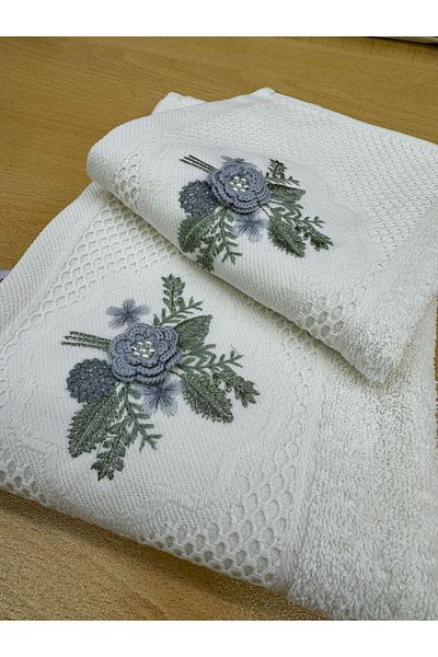 TUTUYA TEXTIL Βαμβακερή πετσέτα με 3D κεντημένο κορίτσι