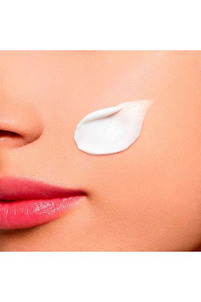 Clarins Plumping Day Cream with Hyaluronic Acid - 50 ml for Normal Skin