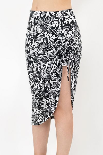 Soyo Adjustable Slit Viscose Double Skirt - Black and White Floral Pattern