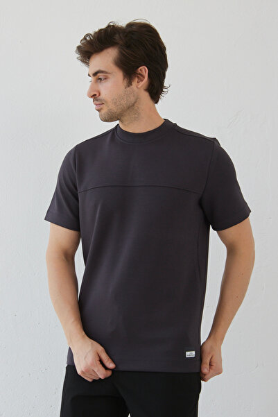 RAVANELLI Ανδρικό μαλακό μπλουζάκι με λαιμόκοψη Lycra με λεπτή εφαρμογή