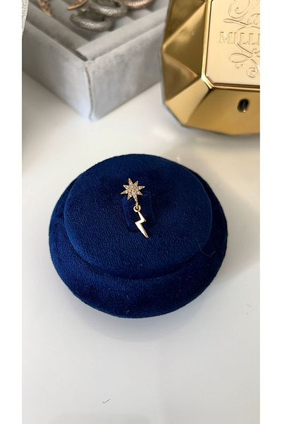 SU PERİSİ TAKI BİJUTERİ Vip Seri Gold North Star and Lightning Detailed Piercing, Tragus