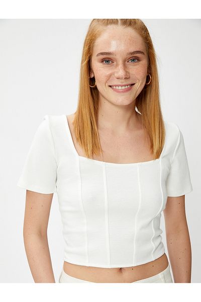 Koton Crop-T-Shirt-Korsett mit detailliertem quadratischem Ausschnitt