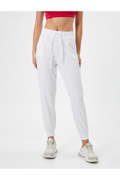 Koton Φούτερ Jogger με λεπτομέρεια στην τσέπη και δαντέλα στη μέση