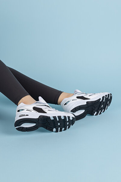 Getcho Kadın Beyaz Siyah Spor Ayakkabı – Rahat Kalın Taban Sneaker Koşu Yürüyüş Ve Günlük Kullanım