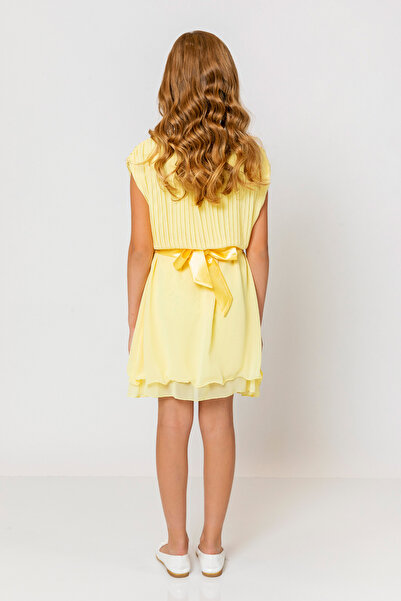 incity Girl's Round Neck Belted Pleated Dress