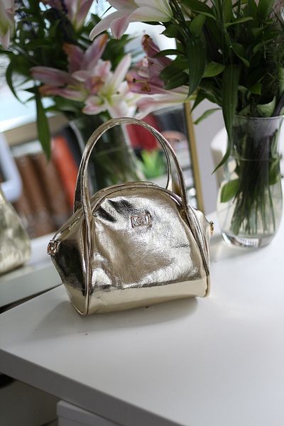 Moom Bag Geantă de umăr cu curea dublă aurie pentru femei