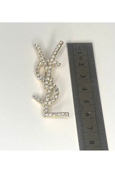 ODDA TASARIM ATÖLYESİ Brooch - Six Writes, Crystal Stones on Top