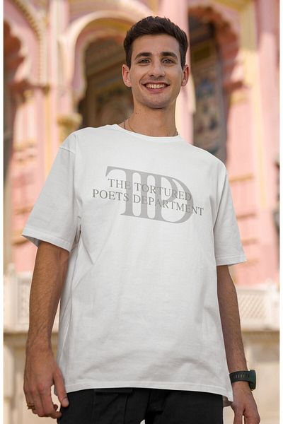 Fuddy Moda Tricou cu imprimeu pe spate Taylor Swift Loving The New Era, tricou cu imprimeu TTPD Taylor Swift pentru bărbați-femei