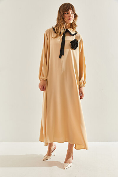 Bianco Lucci Γυναικείο Φόρεμα με Βρεφικό Γιακά και Αξεσουάρ Κινητού -60251096