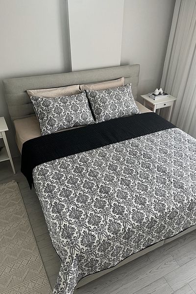 NANOSOFT Set cuvertură pat matlasată King Size - Coroană 230x260 cm