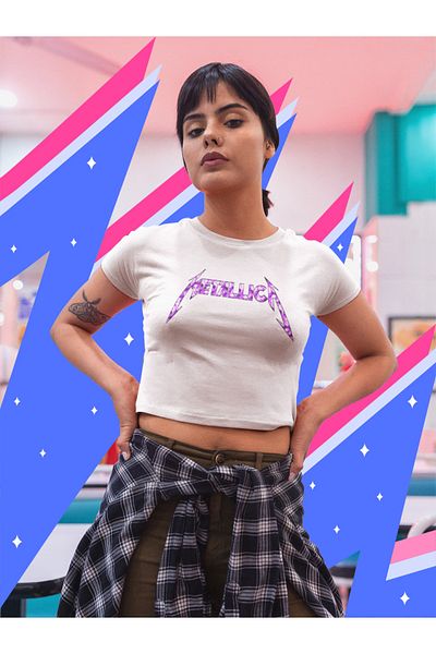 Fuddy Moda Top crop cu imprimeu Metallica violet, bluză crop neagră cu imprimeu Metallica