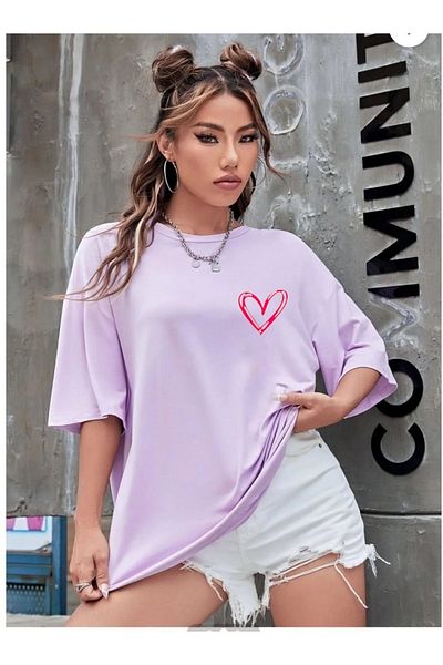 mercoledi Tricou Salas oversize pentru femei cu imprimeu Tiny Heart
