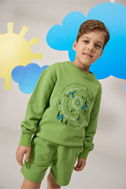 YEŞİL AĞAÇ BASKILI SWEATSHIRT VE ŞORT TAKIM