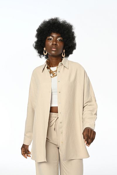 Orfeo Negro CAMASĂ PLATĂ OVERSIZED PENTRU FEMEI