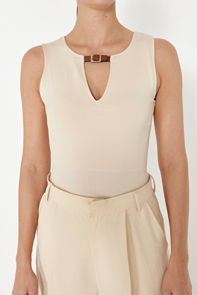 Trendyol Collection Stone Fitted/Body-Sitting Belt Detailed Flexible Snap Fastener Knitted Body TWOSS24BD00080