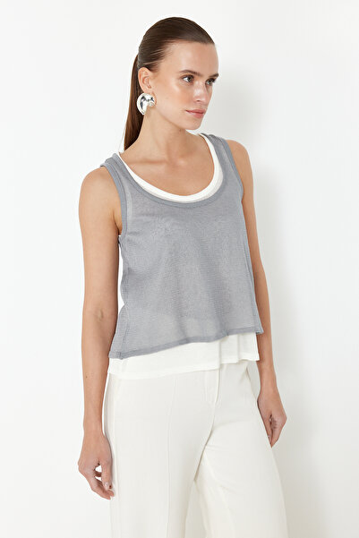 ترينديول كوليكشن بلوزة تريكو رمادية رفيعة - طبقة مزدوجة، TWOSS24BZ00599