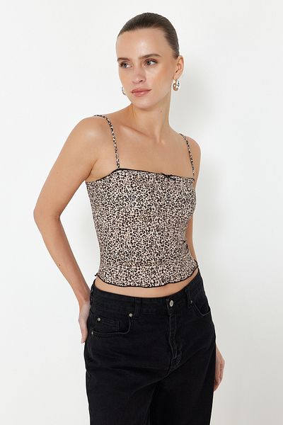 Trendyol Collection Braune, super dehnbare Strickbluse mit Trägern und Leopardenmuster TWOSS24BZ00644