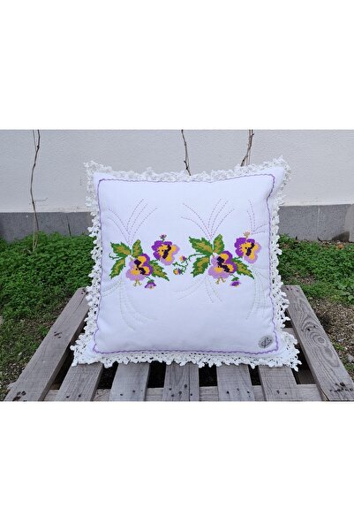 BEGÜLDAN Beyaz Etemin Üzerine El Işi Işleme Ve El Danteli Ile Mor Menekşeli K...