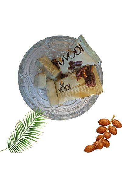 DK PAZARLAMA Beyaz Çikolatalı Bademli Hurma Vodi 1kg