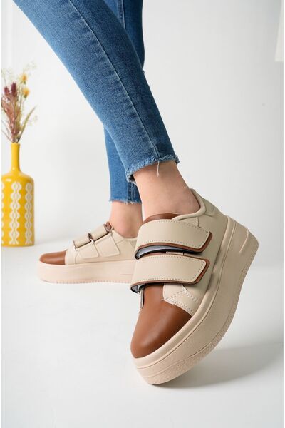 pasyone Women's Strappy Daily High Sole Shoes