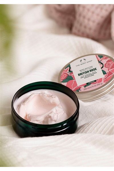 THE BODY SHOP زبدة الجسم بالورد البريطاني 200 مل - مرطب للجسم
