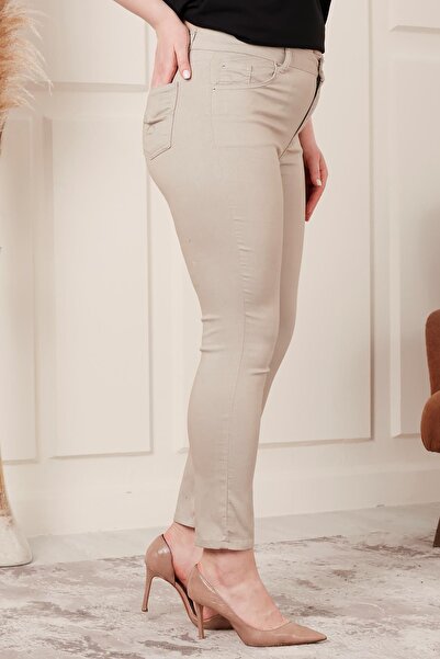 RMG Cream Colored Plus Size Cotton Trousers