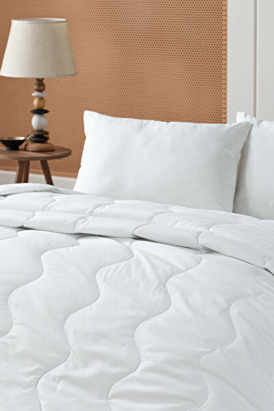 Lolavien Mary Single Quilt - Seasonal Quilt