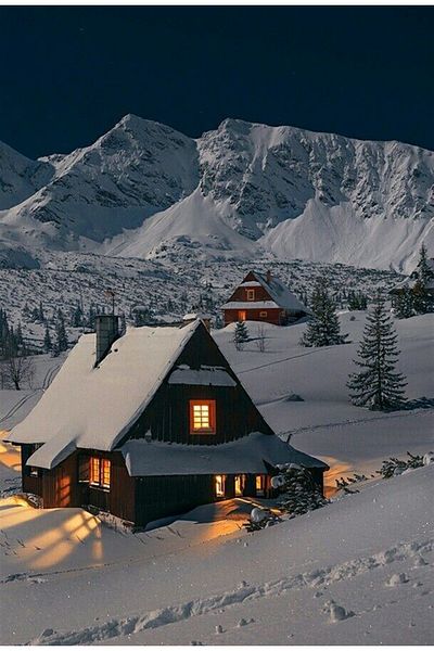 Marcel Kristal Tablo Snowy Mountain House Diamond Mosaic Painting 36x53cm