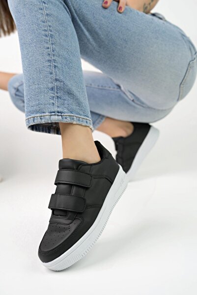 XStreet Unisex Sports Shoes Sneakers with Velcro