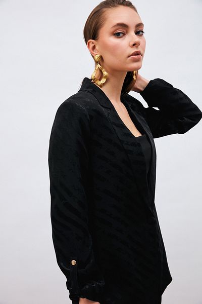 Sateen Patterned Casual Jacket with Sleeve Detail - Black