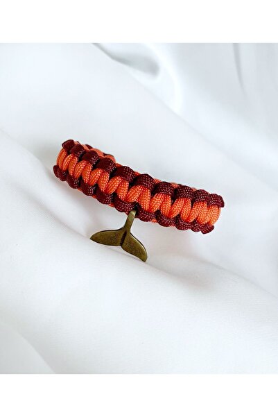 •Paracord bileklik 5'i 1 arada hayatta kalmanız için çok amaçlı bileklik