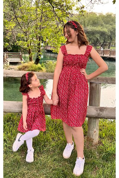 Des Biens Tiril Floral Print Combination Dress for Mother and Daughter - Summer and Festive (It Should Be Added Separately to Basket)