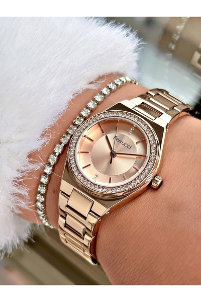 Ferrucci ساعة يد نسائية بسيطة بحزام فولاذي مرصع بالذهب الوردي - هدية سوار