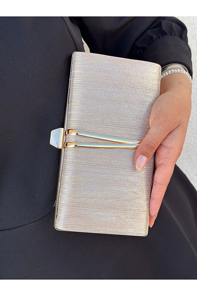Sh Poly Γυναικείο βραδινό φόρεμα τσάντα ώμου με χρυσό κάλυμμα λέιζερ - με λεπτομέρεια αξεσουάρ και αλυσίδα