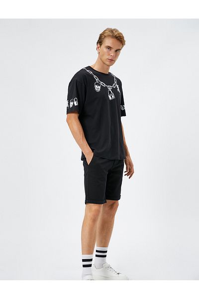 Koton Basic-Bermudashorts aus Baumwolle mit Taschen und Knöpfen