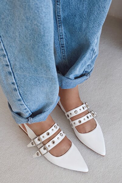 POLKA STORE Жіночі туфлі з гострим носком на подвійній стрічці Trok з деталями