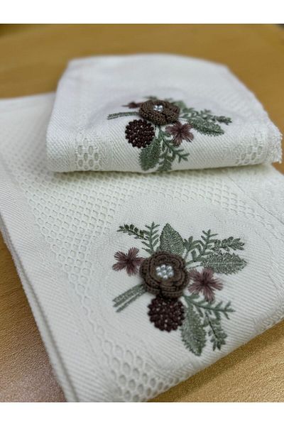 TUTUYA TEXTIL Βαμβακερή πετσέτα με 3D κεντημένο κορίτσι